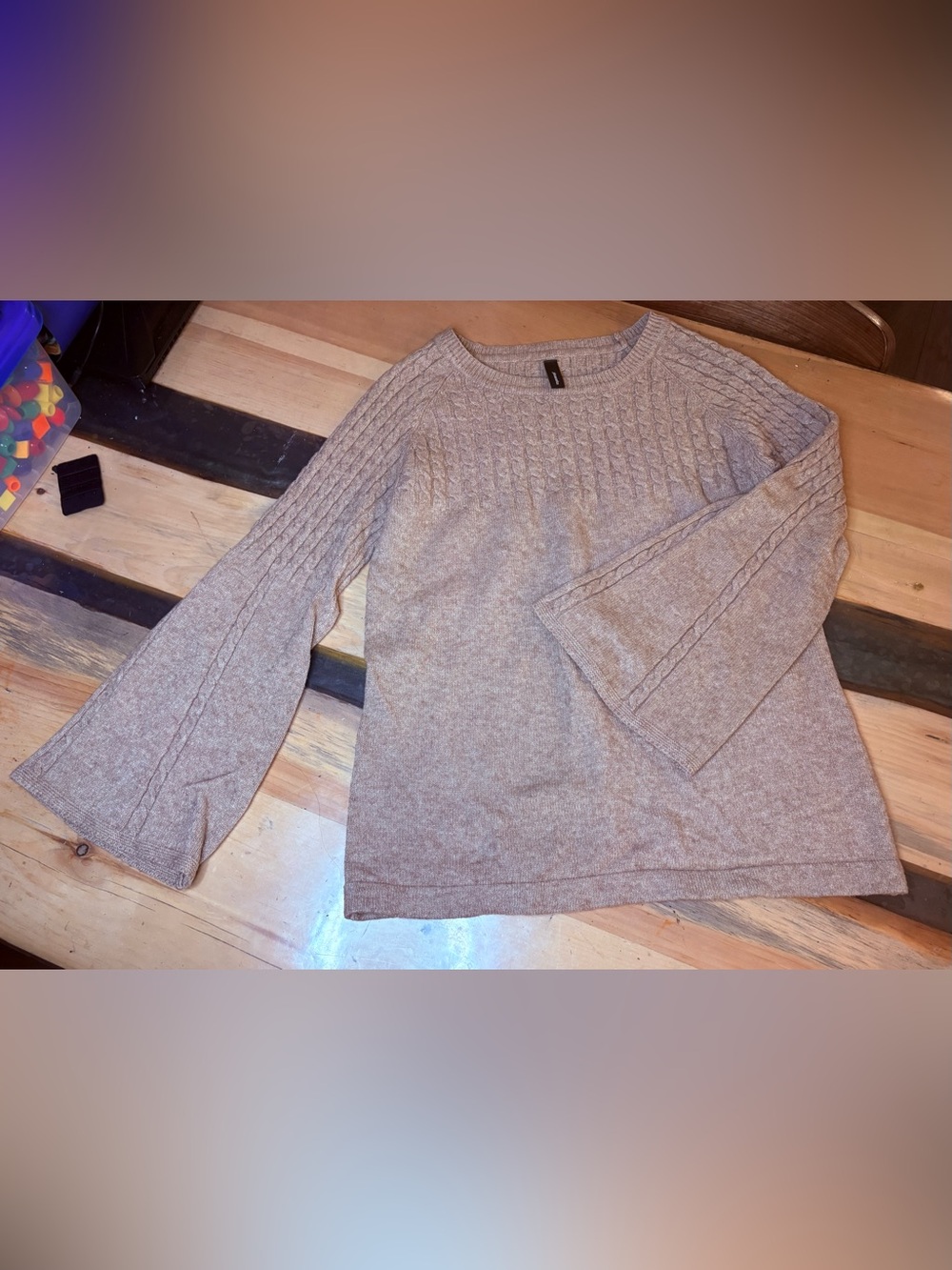 Crewneck Cable-Knit Sweater in Heather Taupe